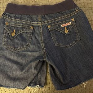 Hudson maternity shorts